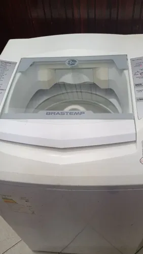 Vendo essa máquina Brastemp 8 quilos