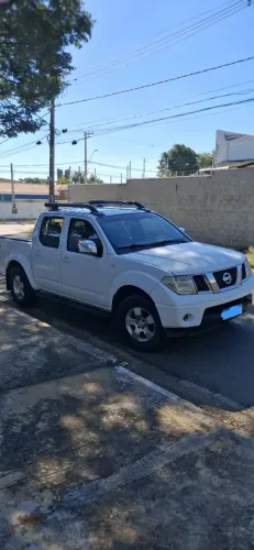 Nissan Frontier LE CD 4X4 2.5 TB Diesel Aut. 2011