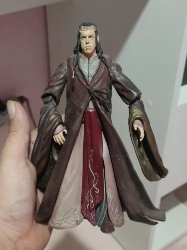 Elrond boneco