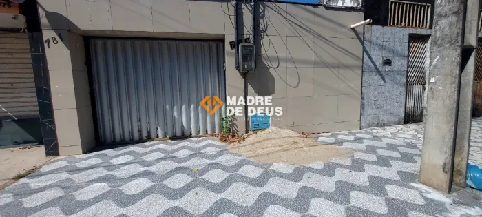 Imperdível! Linda Casa com 3 Suítes à Venda em Messejana