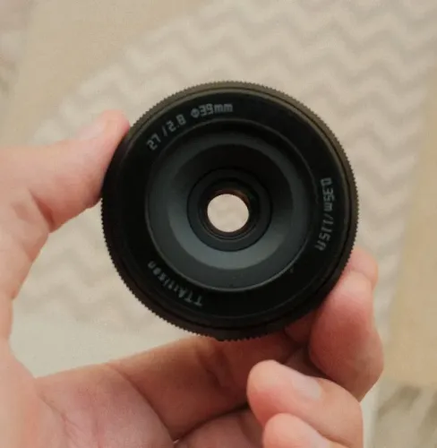 Lente 27mm 2.8 TTartisans para X Mount (Fujifilm)
