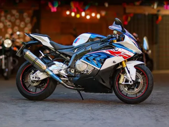 BMW S 1000 RR 1000 cc 