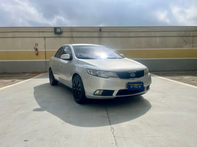 Kia Motors Cerato 1.6 16V Aut. 2011