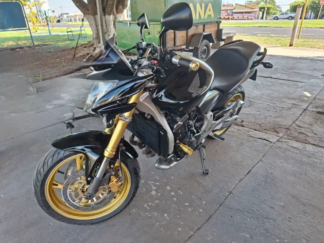 Vendo - HONDA CB HORNET 600 F 08/08
