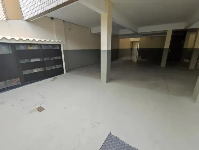 Cobertura com 1 quarto, Água + Condomínio + IPTU e ENERGIA, inclusos em Praia Campista -