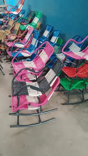 Cadeira de Balanço Confortável | R$ 230 | Manaus