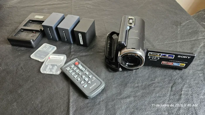 Filmadora sony HDR-XR350V  com HD interno de 160GB 