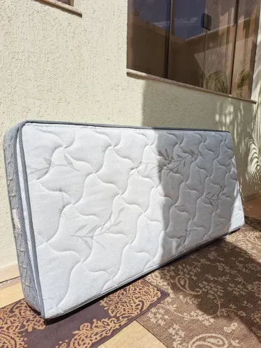 Colchão cama solteiro mola ensacada 