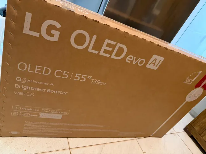 TV LG OLED EVO AI C5 55' Nova na caixa
