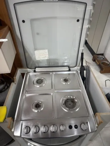 Fogão 4 Bocas de Embutir Electrolux Preto com Grill e Tripla Chama (56EBT)