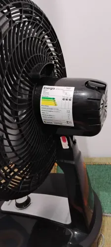 Ventilador Philco de 40 polegadas
