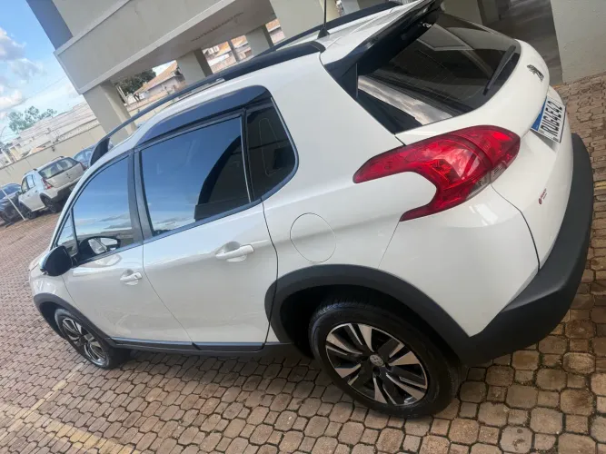 Peugeot 2008 Allure Pack 1.6 Flex 16V Aut. 2022