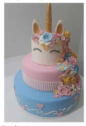 Bolo fake Unicornio