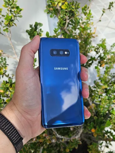 Samsung Galaxy S10e 128GB ótimo estado de conservação 