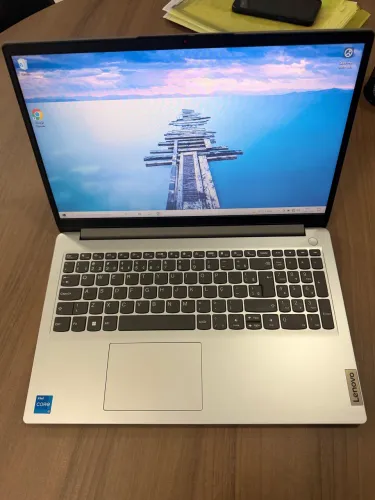 Notebook Lenovo i5 12 geração 12 gb de ram