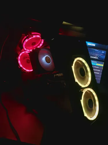 PC Gamer AMD Ryzen 7 2700X | RX 5500 XT | 16GB RAM | SSD + HD | Windows 11
