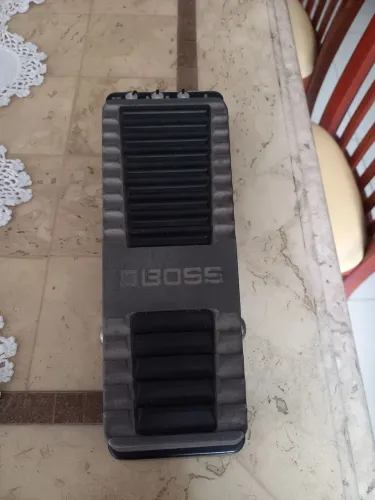 Pedal Boss PW-10 V-wah