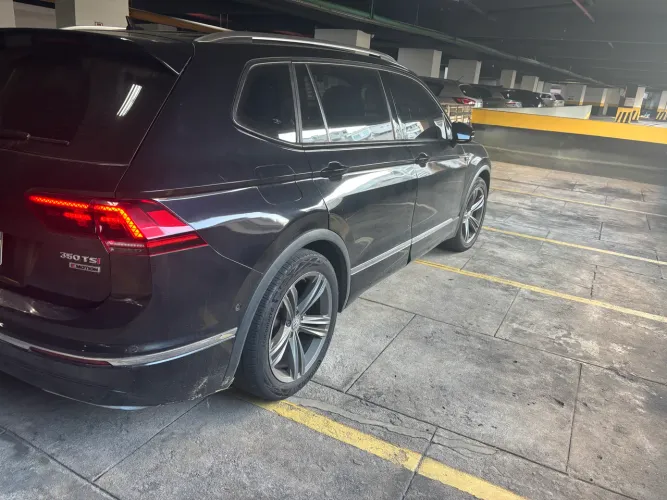 Volkswagen Tiguan Allspac R-line 350 TSI 2.0 4X4 2021