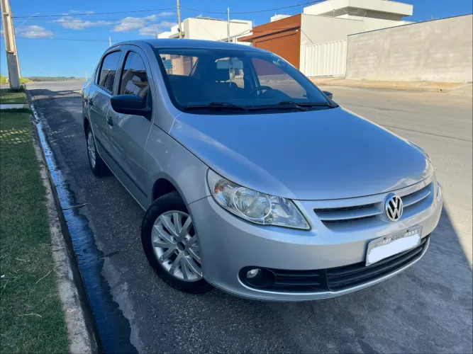 Volkswagen Voyage Trend 1.6 MI Total Flex 8V 4P 2011