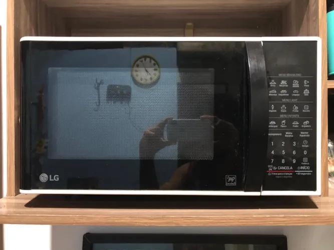Microondas LG - 30 Litros