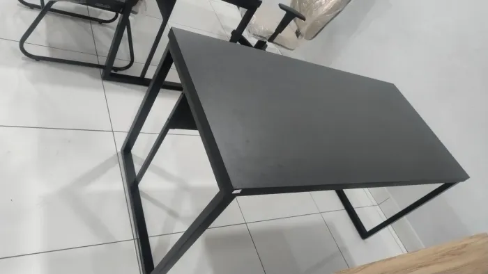 Mesa industrial 1.7 x 70 ,2 gvts
