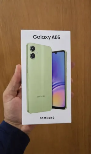 VENDA URGENTE - GALAXY A05 VERDE 128GB - NOVO LACRADO NA CAIXA COM NOTA FISCAL E GARANTIA