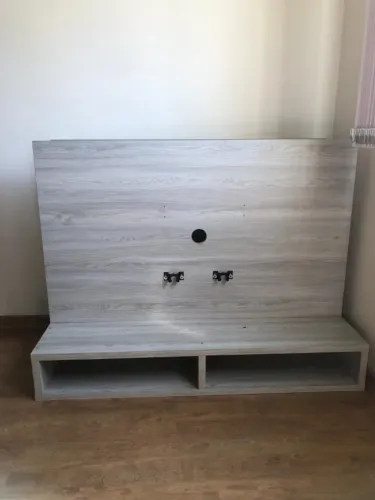 Painel para TV com rack em MDF - Sob Medida - Pouquíssimo Uso