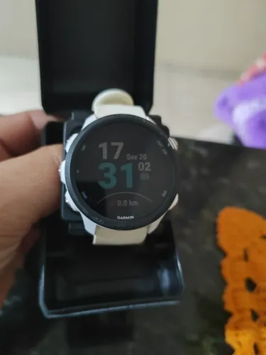 Garmin 245 Músic muito conservado sem detalhes 