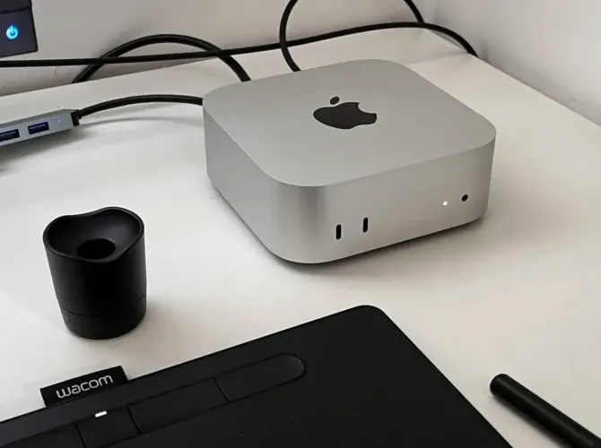 Mac Mini M4 - 24gb de Ram - 512hd - Apple Care até dezembro de 2027