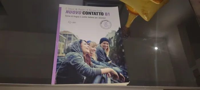 Livro Nuevo Contato B1