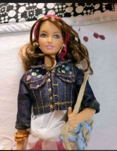 Barbie Dooney & Bourke