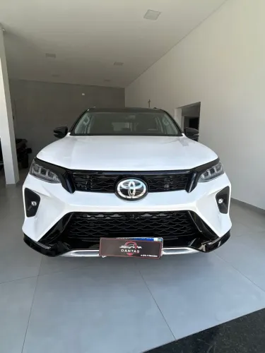 Toyota Hilux SW4 SRV 4X2 2.7 Flex 16V Aut. 2019