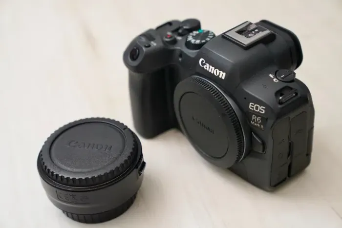 Câmera R6 Mark II + adaptador