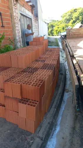 Bloquinho 6 e 9 furos, 11,5x14x24 - direto do forno, entregue em Itu e região