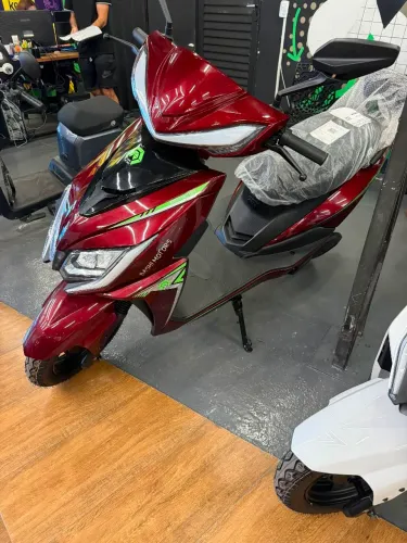 Moto Elétrica Blade - 1000 Watts - Design Moderno e elegante!