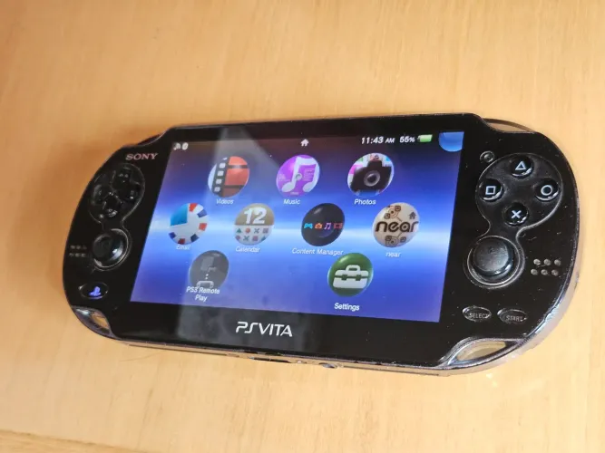PS Vita Oled Desbloqueado + Acessórios!