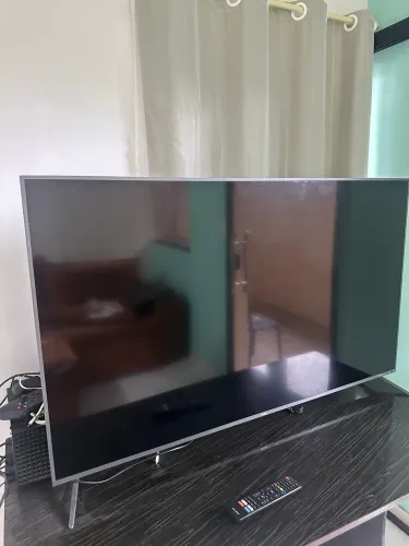 Vende-se TV PHILCO semi nova em ótimo estado
