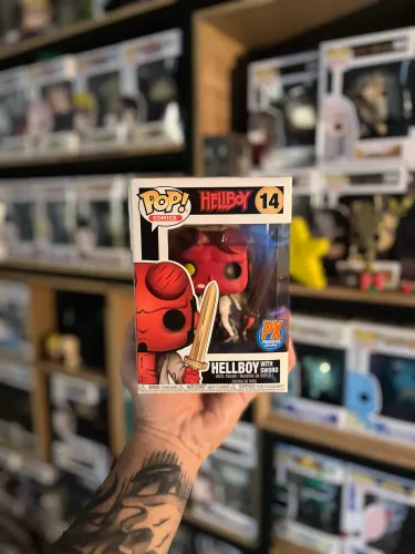 Funko Pop! Comics Hellboy With Sword 14 Exclusive PX