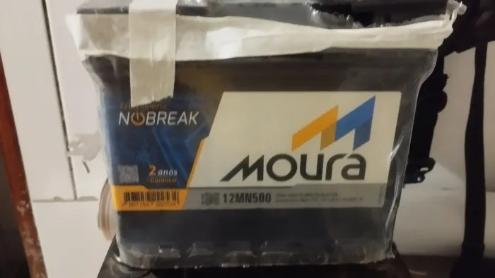 Bateria estacionaria Moura
