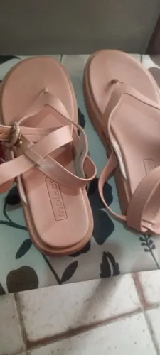 Desapego sandália moleca n.38 cor nude