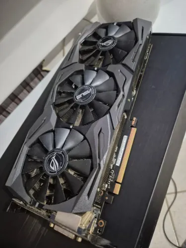 ASUS ROG STRIX GTX 1070 8GB | Único Dono | Impecável | Funcionando 100%