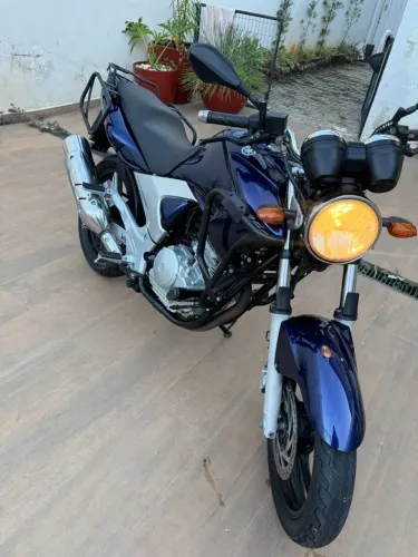 Yamaha Fazer 250