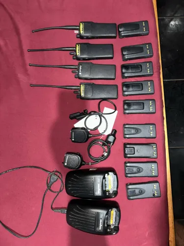 Rádio XTS 1500 Motorola ( 4 kits)