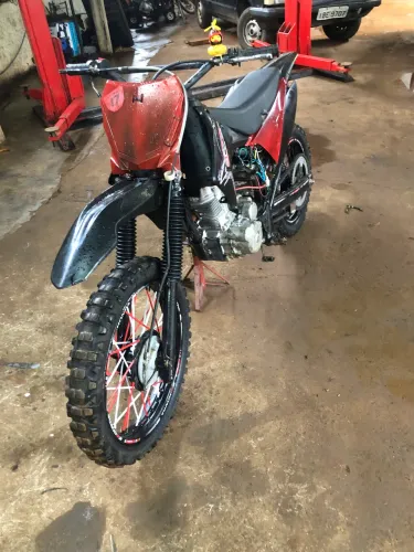 Bros 125 preparada pra trilha