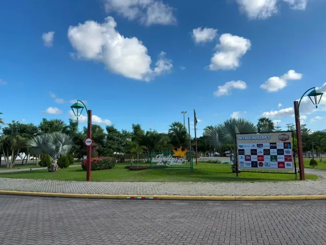 TERRENO À VENDA NO CONDOMÍNIO JARDINS DA SERRA MARACANAÚ/CE
