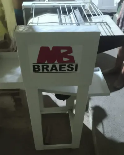 Modeladora de pães Braesi