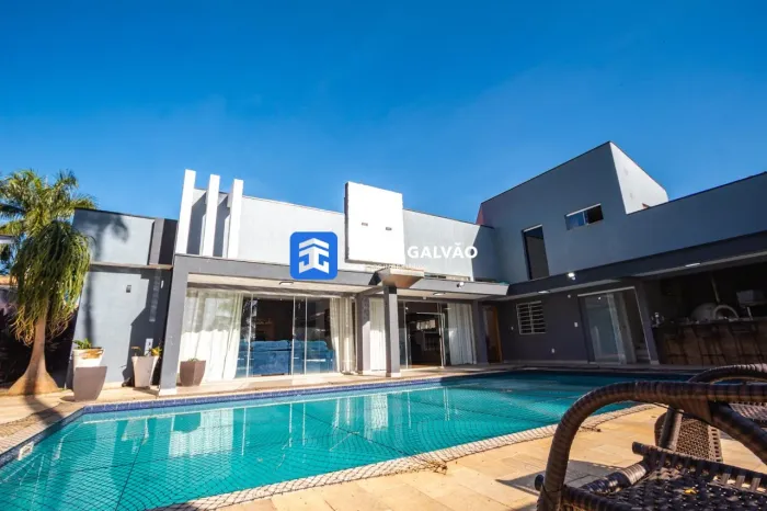 Casa no Condominio Terras do Itaici em Indaiatuba