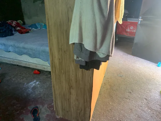 Vende casa no Laura Moreira 