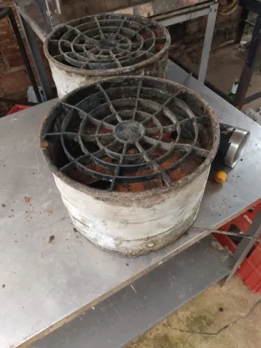 Coifa Industrial em Inox + Exaustores + Tubulação