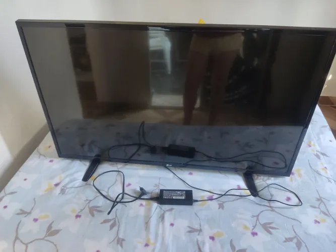 TV LG 43'